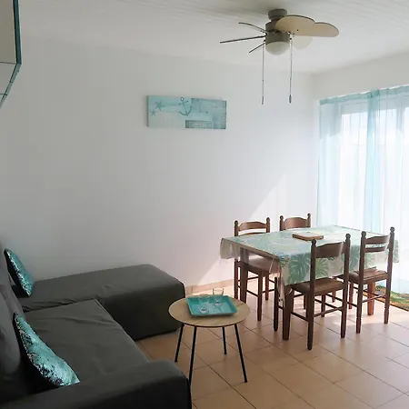Apartmán A 50 Metres De La *