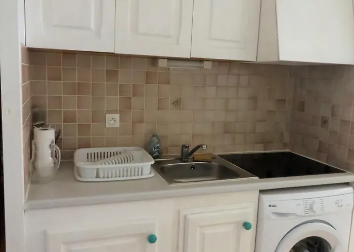 A 50 Metres De La דירה סן ז'אן דה מון